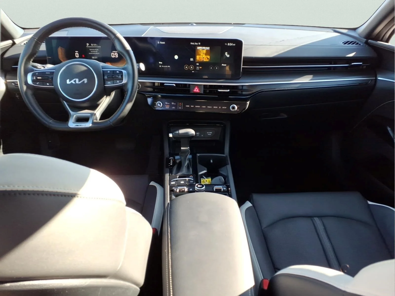 Used 2025 Gray Kia GT-Line image 12