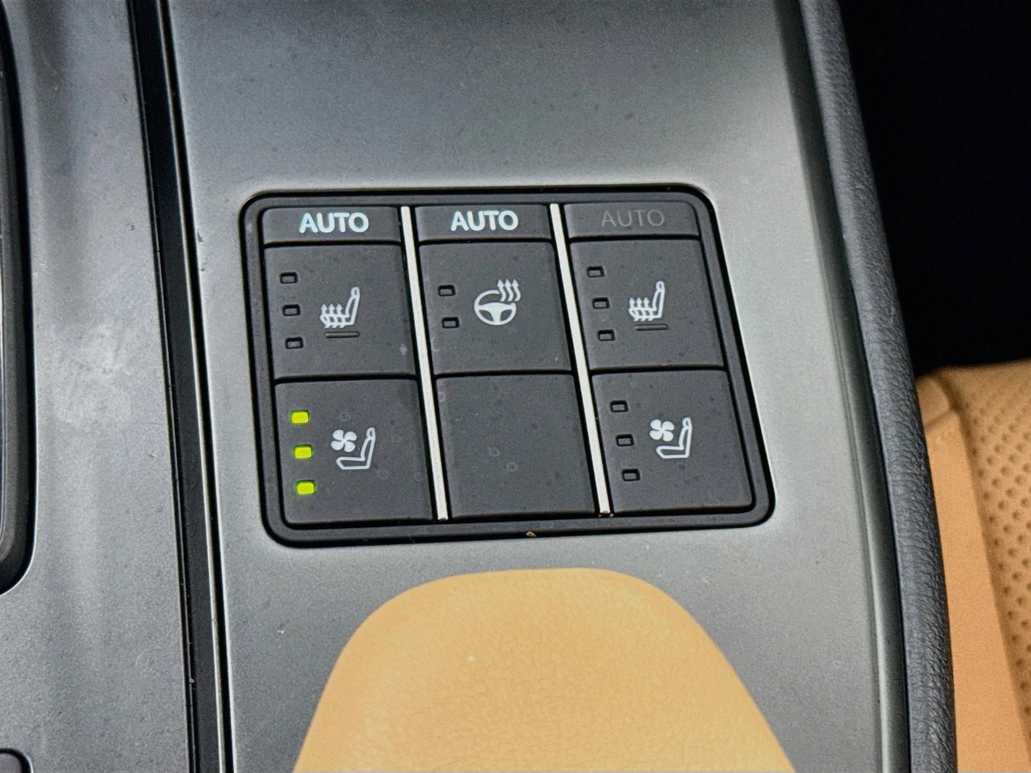 Certified Used 2026 CAVIAR Lexus 300h Premium image 21