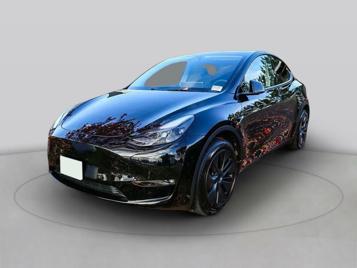 2025 Tesla Model Y Long Range Rear Wheel Drive's photo
