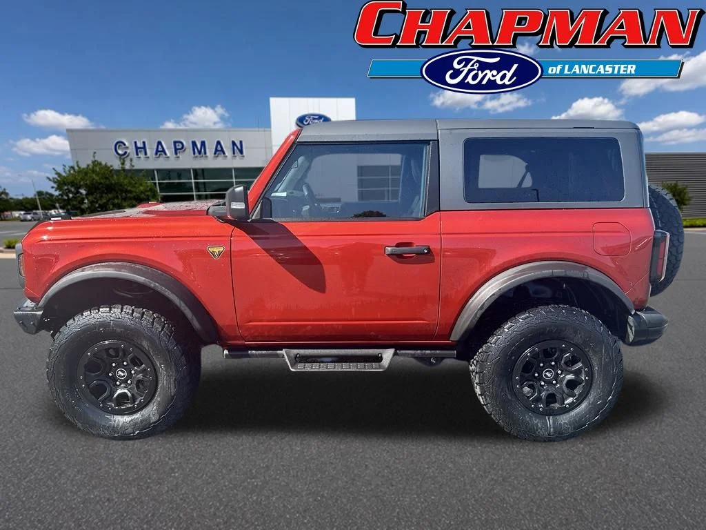 Certified Used 2024 Chili Pepper Red Ford Badlands image 2