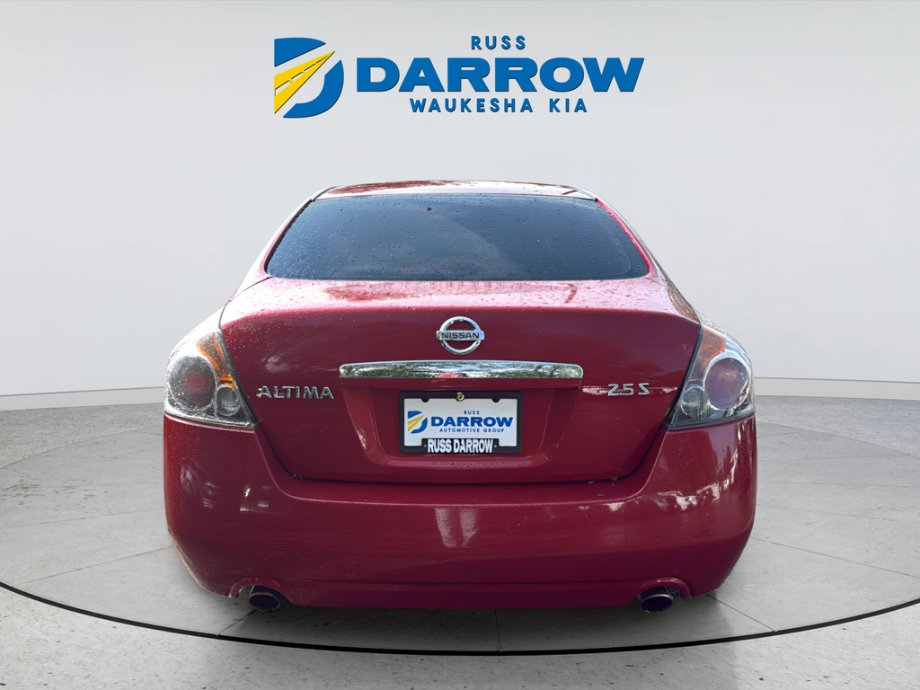 Used 2009 Red Nissan 2.5 S image 4