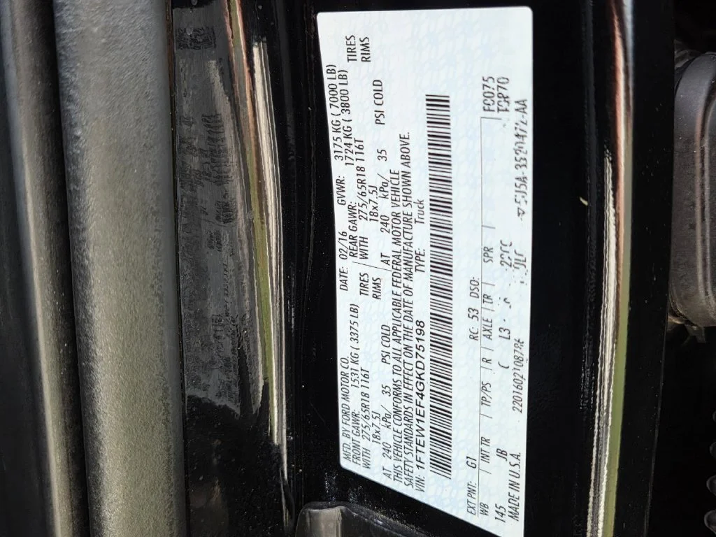 Used 2016 Shadow Black Ford XLT image 48