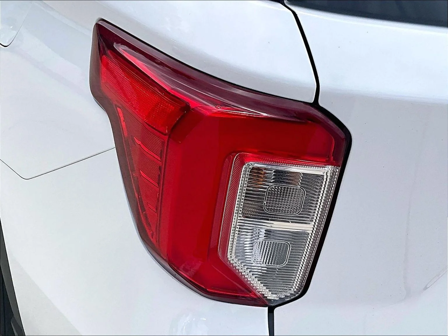 Used 2022 White Ford XLT image 31