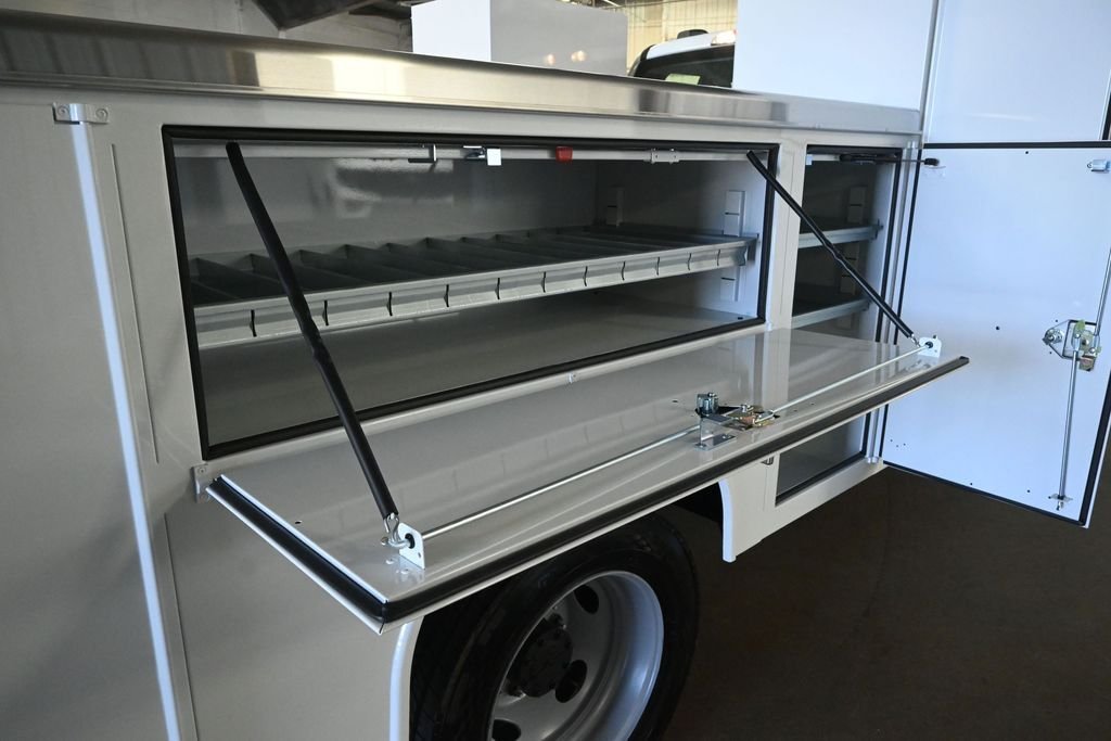 New 2026 Oxford White Ford XL image 34