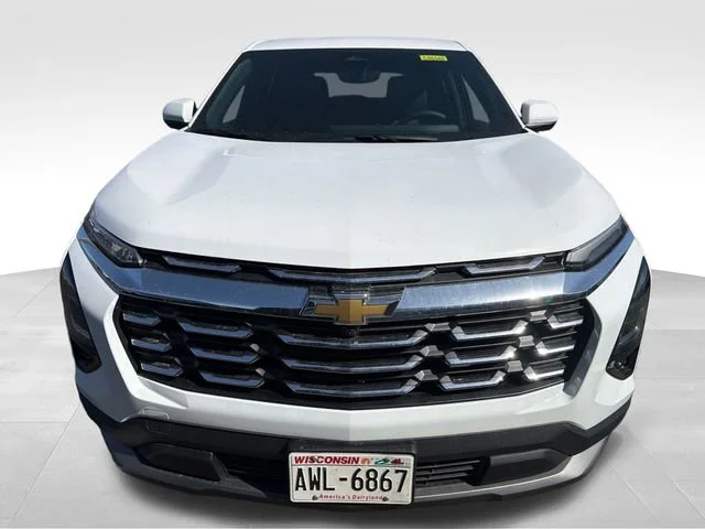 New 2026 Summit White Chevrolet LT image 11