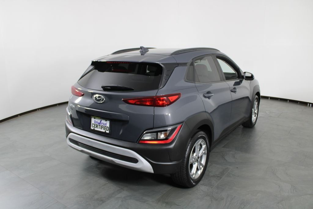 Used 2023 Gray Hyundai SEL image 9