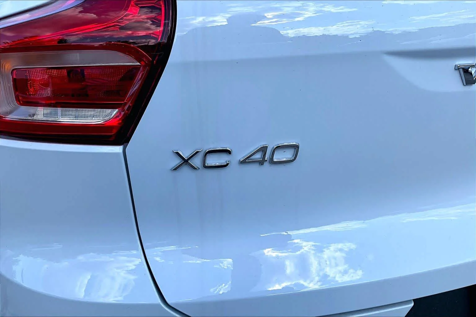 New 2026 Cloud Blue Volvo Plus image 6