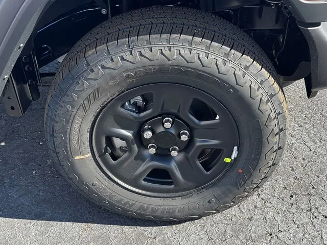 New 2026 Hydro Blue Pearl-Coat Exterior Paint Jeep Sport image 9