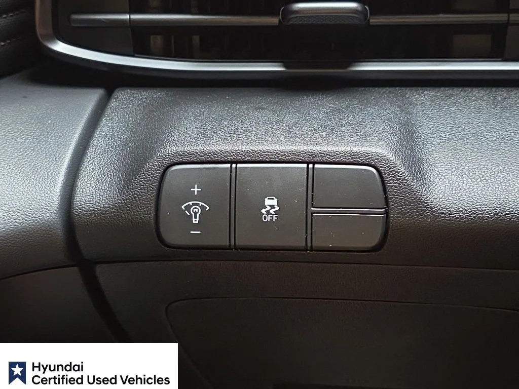 Certified Used 2025 Amazon Gray Hyundai SEL Sport image 27
