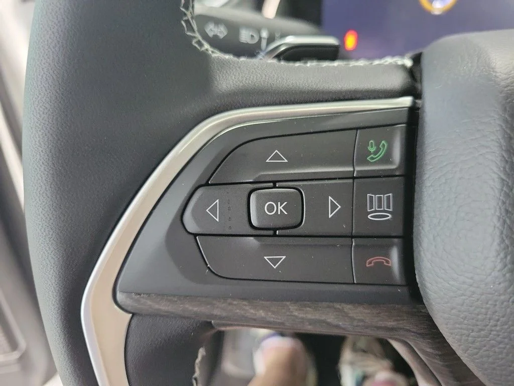 2025 Jeep Grand Cherokee Limited - Photo 14