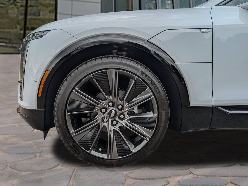 New 2027 Vibrant White Tricoat Cadillac Signature Sport image 9