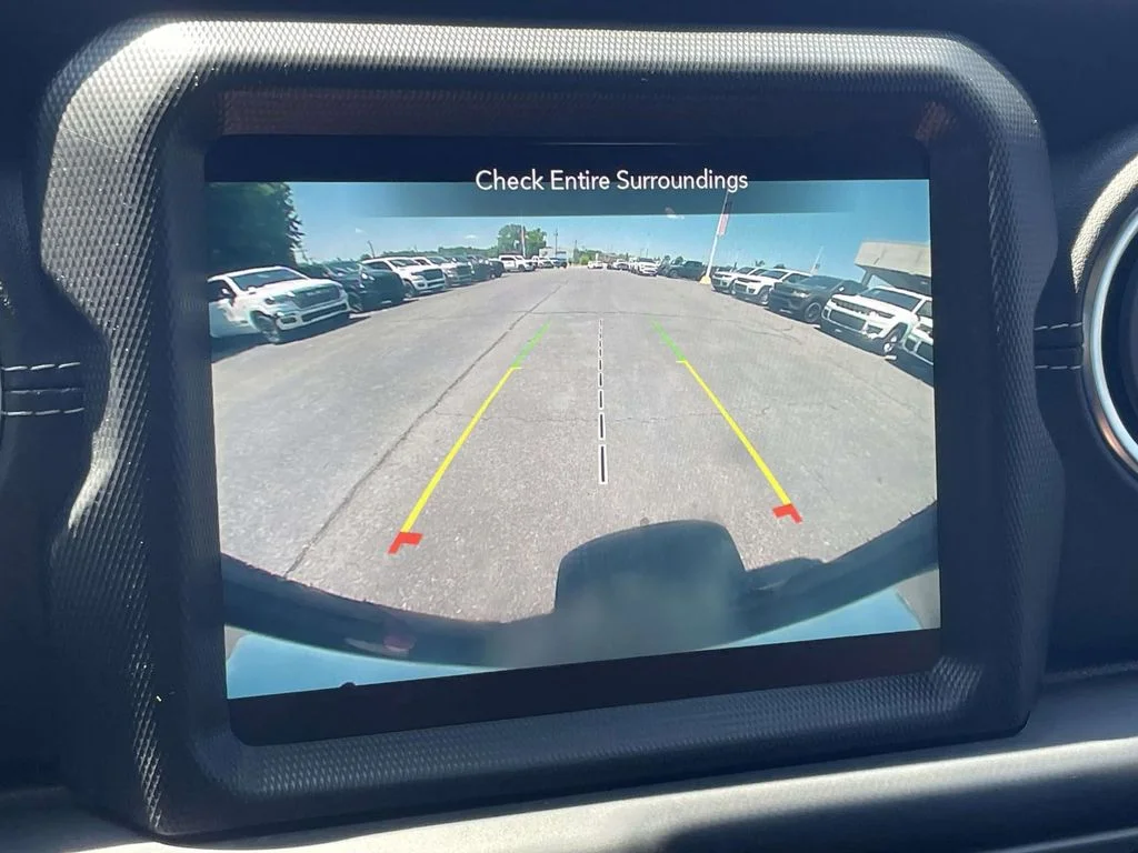 Used 2021 Gray Jeep Unlimited Sahara image 34
