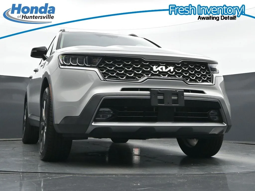 Used 2022 Gray Kia X-Line EX image 30