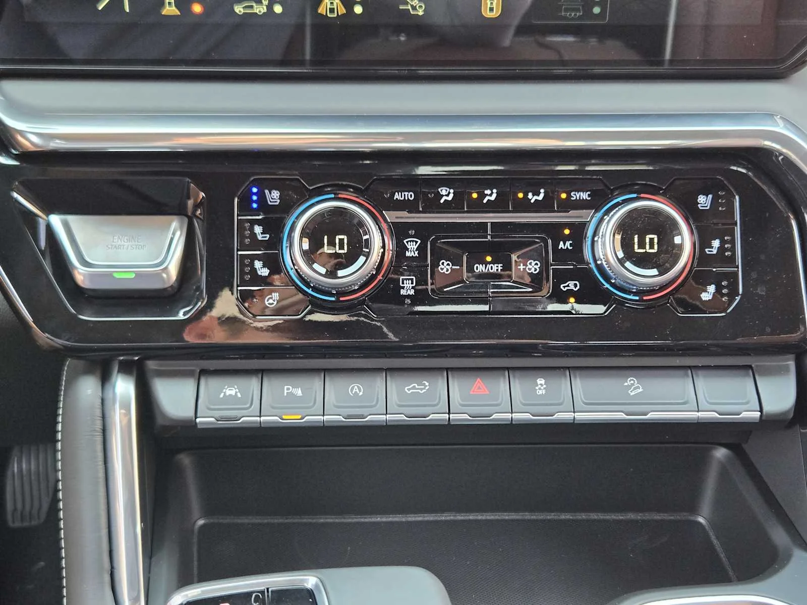 2026 GMC Sierra 1500 Denali Ultimate - Photo 13