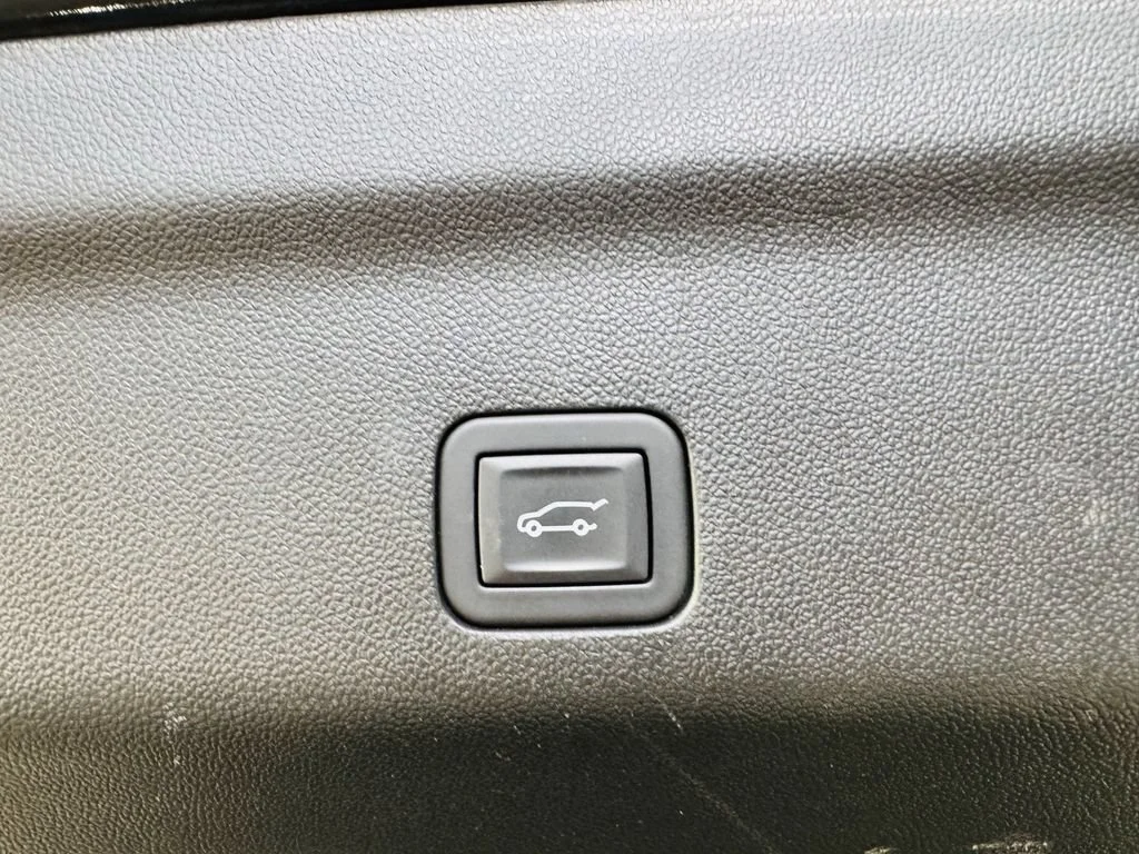Used 2025 Dark Ash Metallic Chevrolet LT image 26