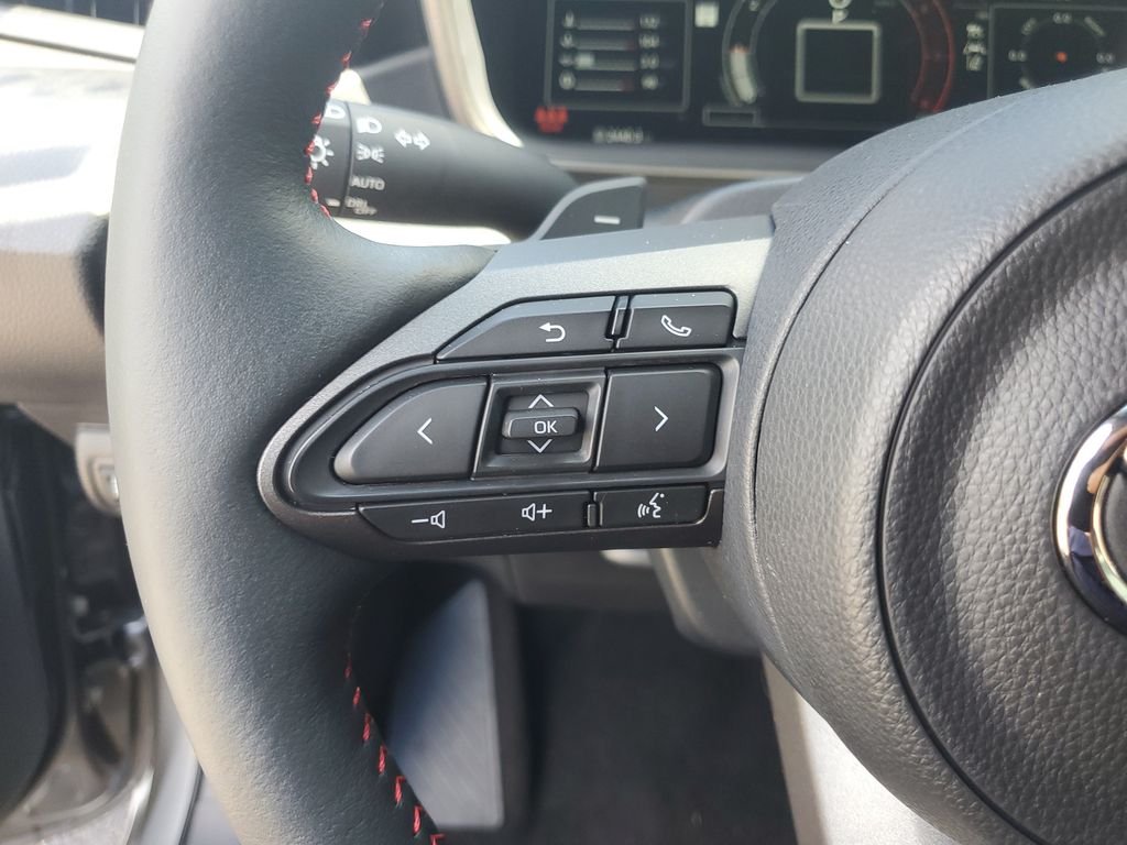 Used 2025  Toyota Premium Plus image 16