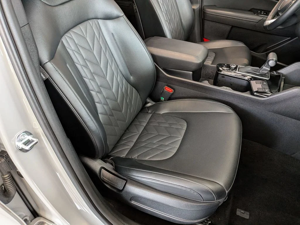 Used 2024 Gray Kia X-Line image 28