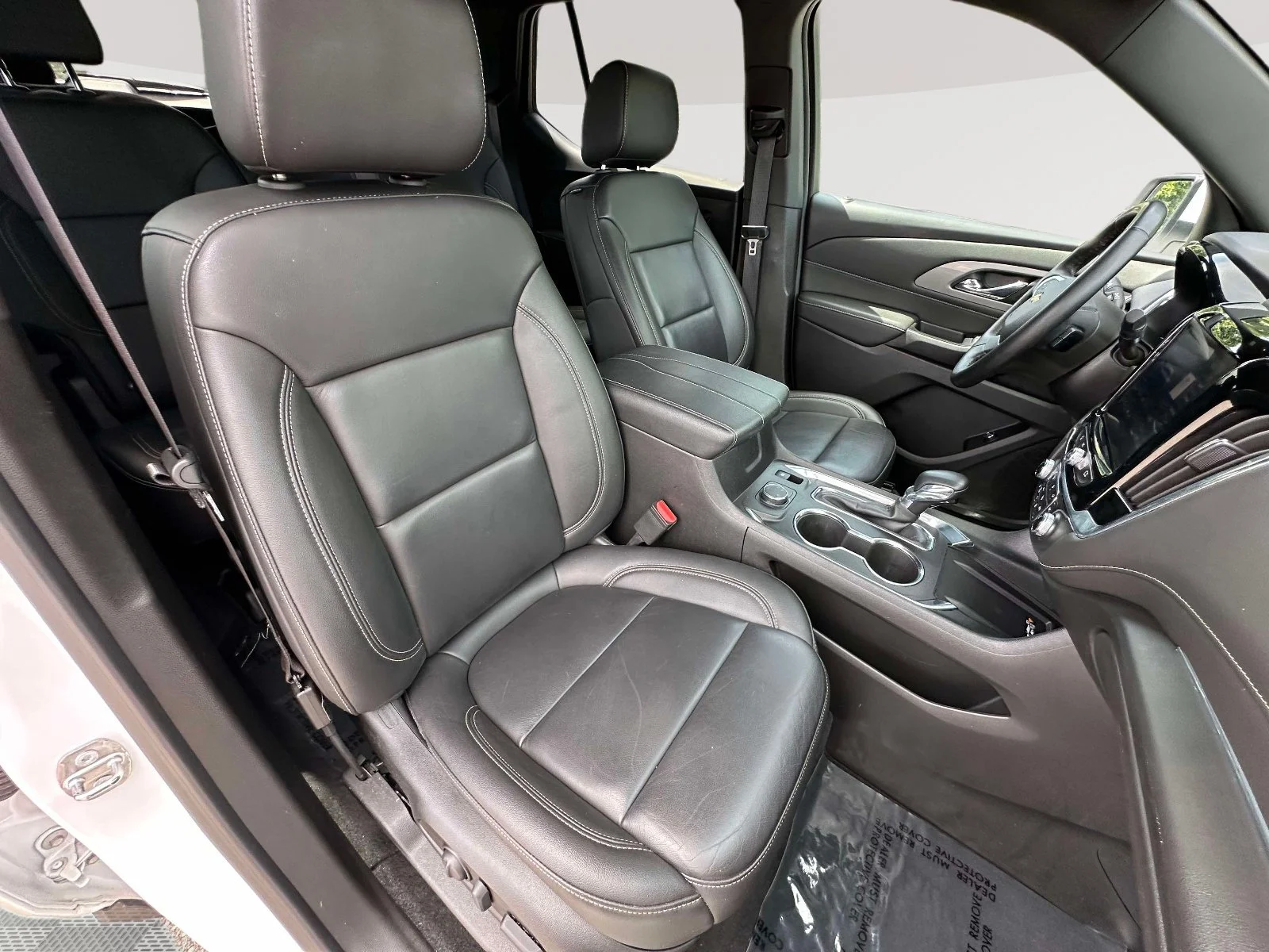 2023 Chevrolet Traverse 3LT - Photo 25