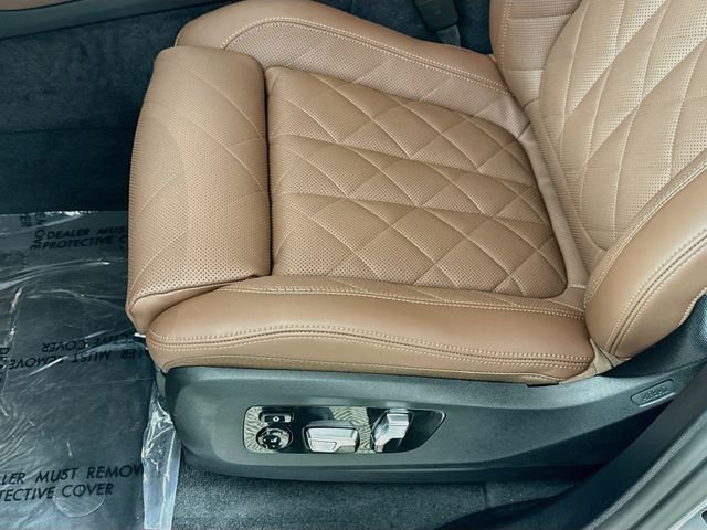 New 2026 Gray Metallic BMW xDrive40i image 20