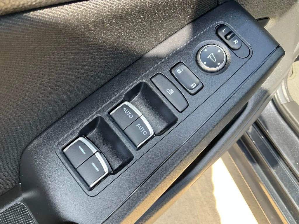 Used 2025 Black Honda Sport image 6