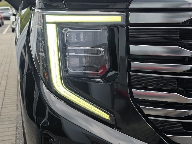 2022 GMC Sierra 1500 AT4 - Photo 10