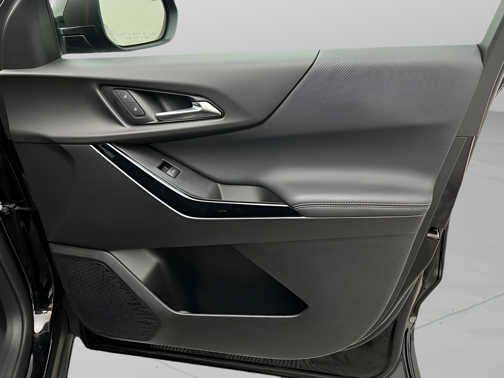 Used 2026 Black Metallic Chevrolet LT image 27