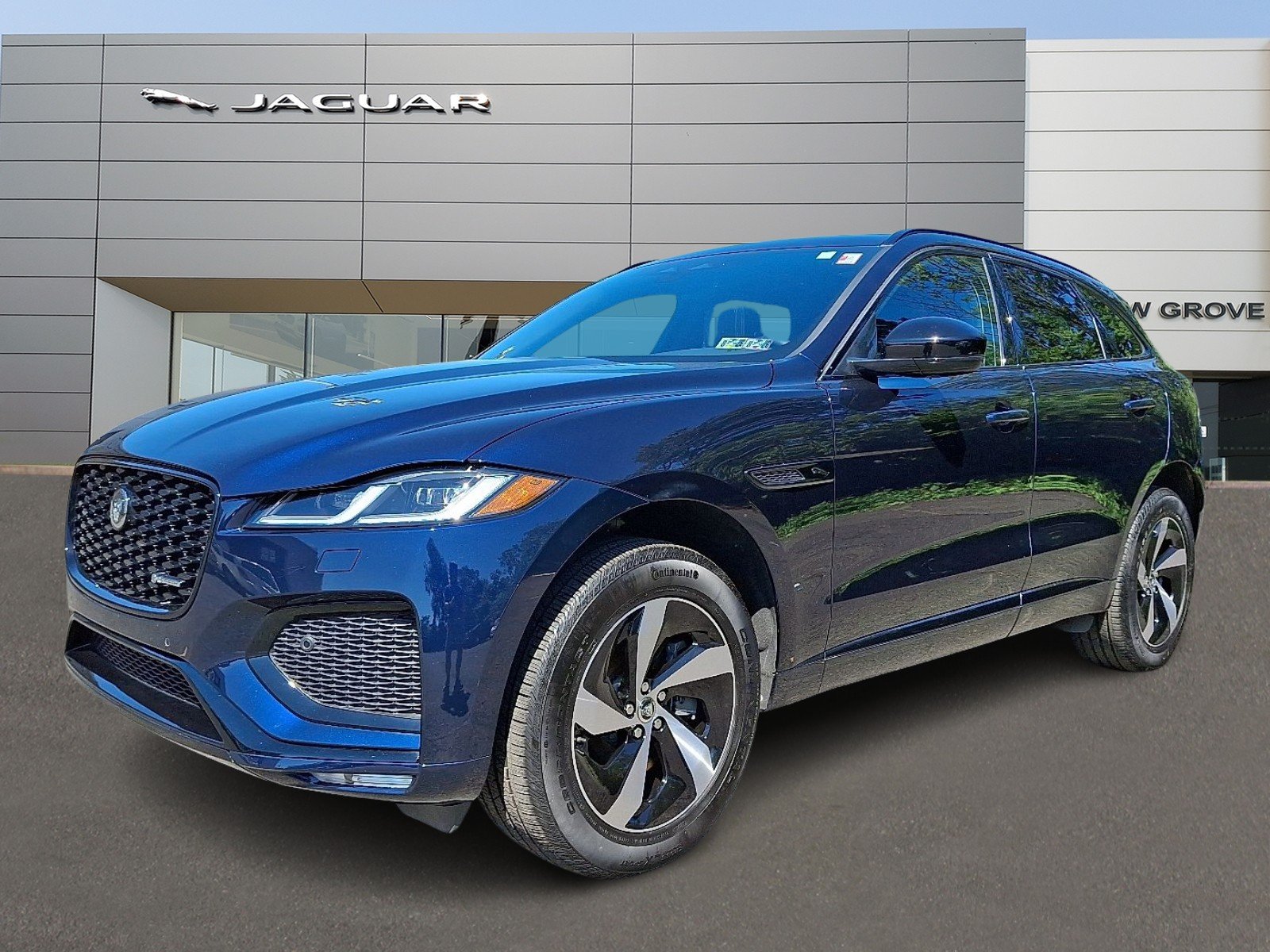 2025 Jaguar F-PACE R-Dynamic S