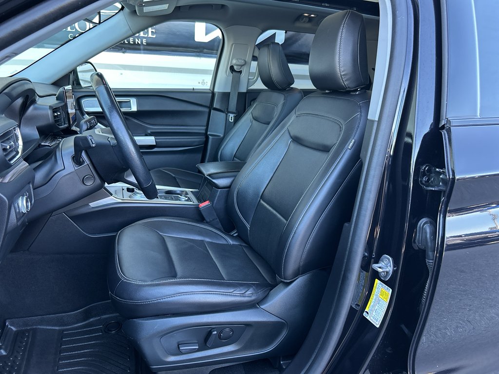Used 2021 Black Ford Limited image 11