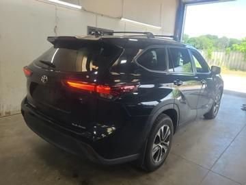 Used 2024 Black Toyota XLE image 11