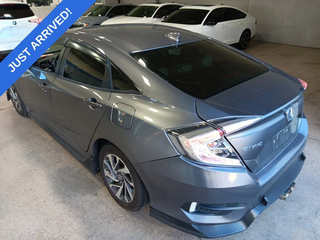 Certified Used 2017 Polished Metal Metallic Honda EX image 4