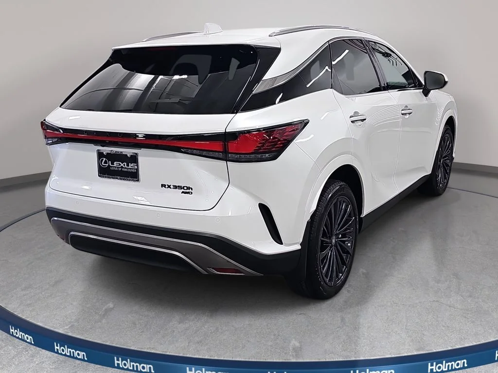 New 2026 Eminent White Pearl Lexus PREMIUM image 5