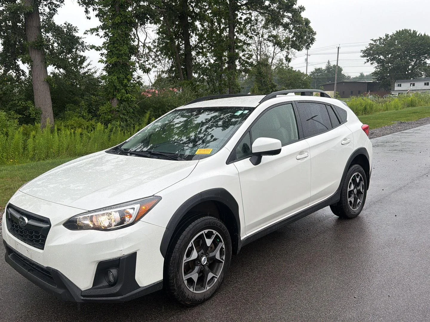 Used 2018 Crystal White Pearl Subaru Premium image 8