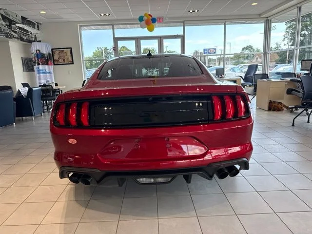 Used 2021 Red Ford GT image 4