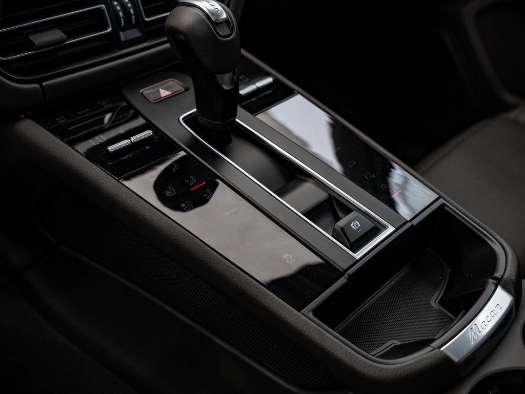 Used 2025 Dolomite Silver Metallic Porsche  image 36