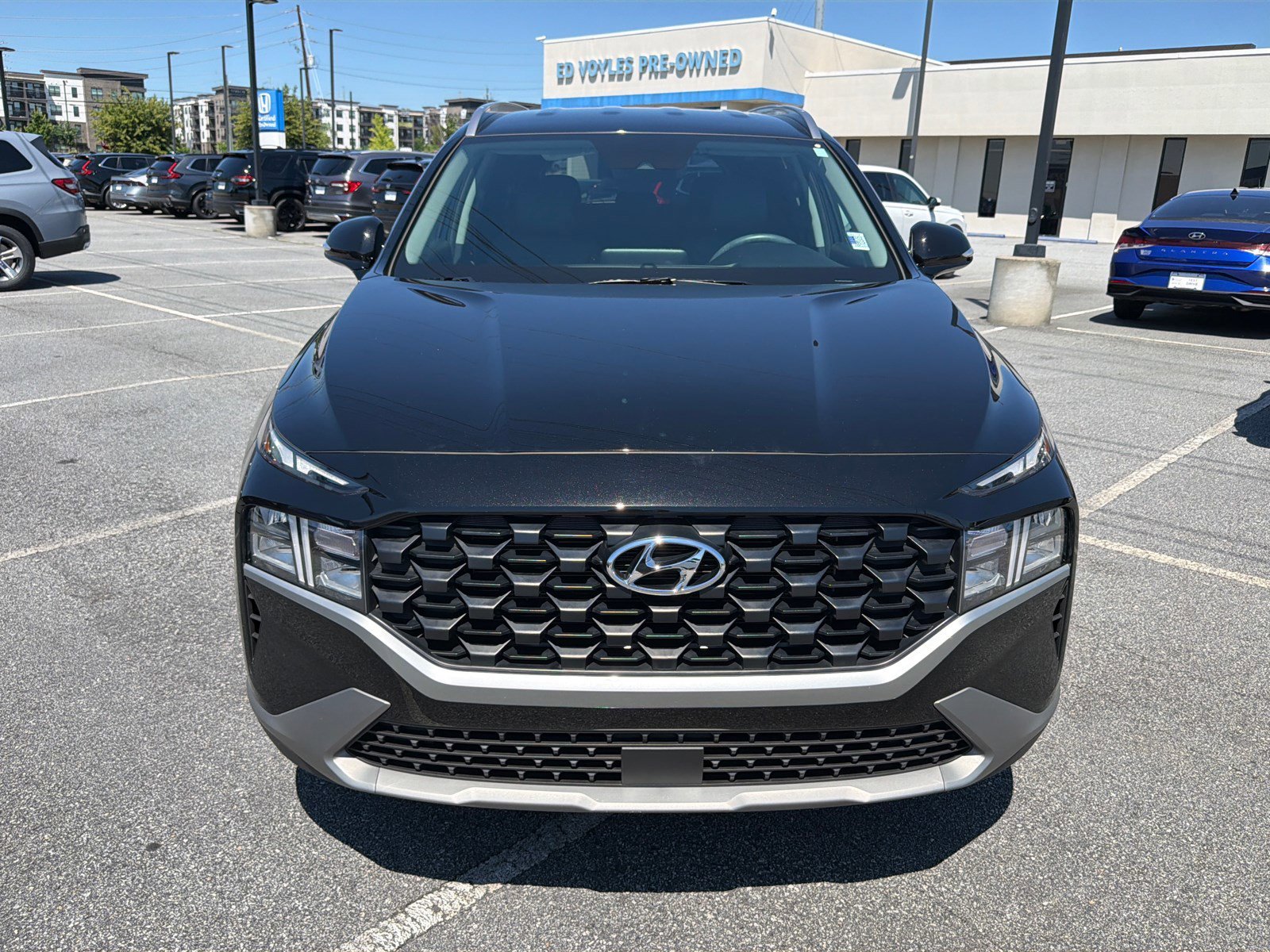 Used 2023 Twilight Black Hyundai SEL image 2