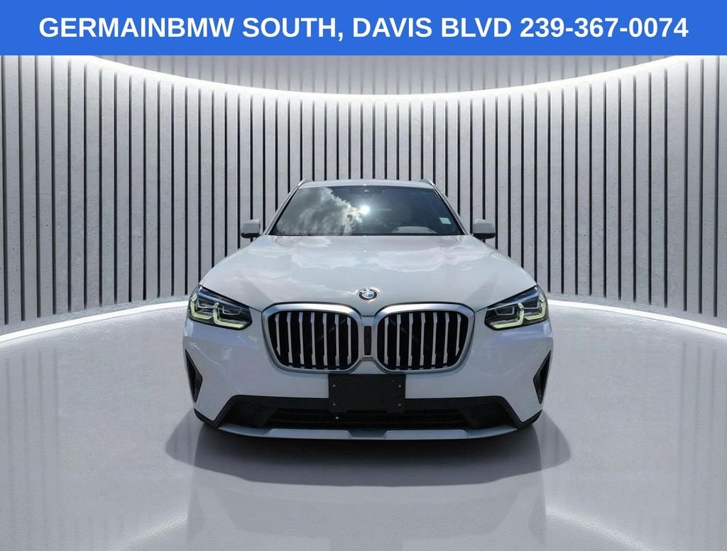 Used 2022 Alpine White BMW sDrive30i image 10