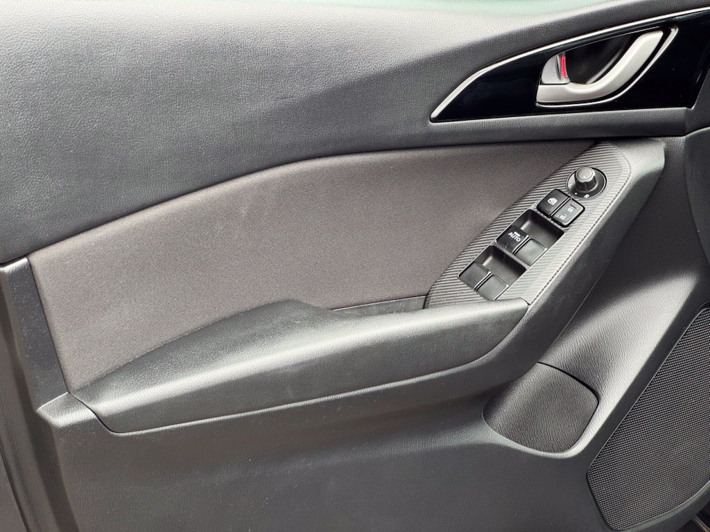Used 2014 Meteor Gray Mazda i Touring image 8