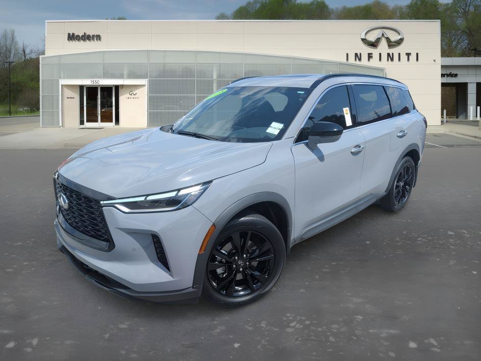 Certified Used 2025 Harbor Gray INFINITI LUXE image 1