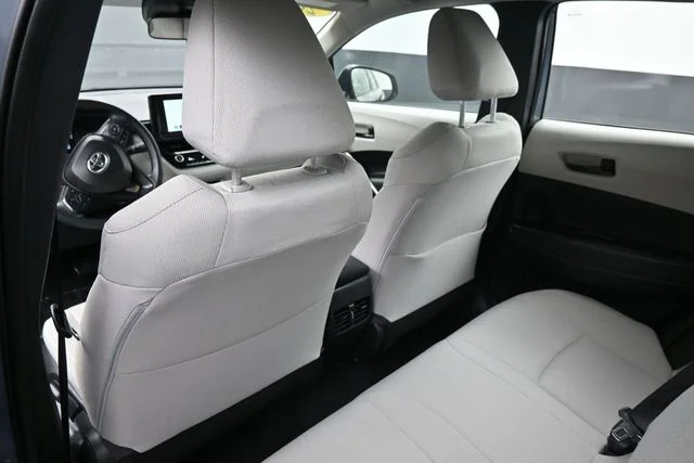 Used 2025 Blue Toyota L image 15