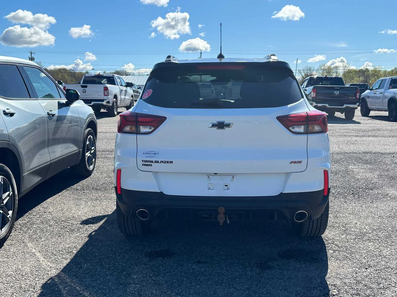 Used 2023 Summit White Chevrolet RS image 5