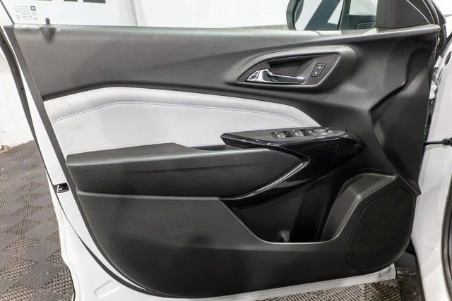 New 2026 Summit White Chevrolet LT image 12