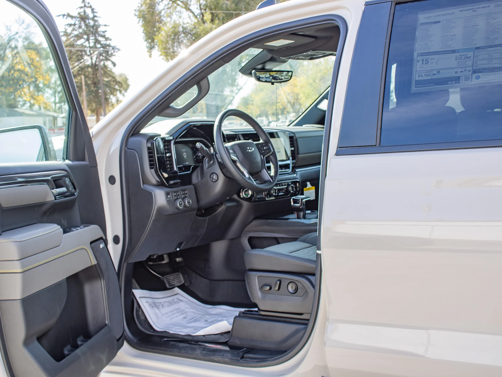 2026 Chevrolet Silverado 1500 ZR2 - Photo 24