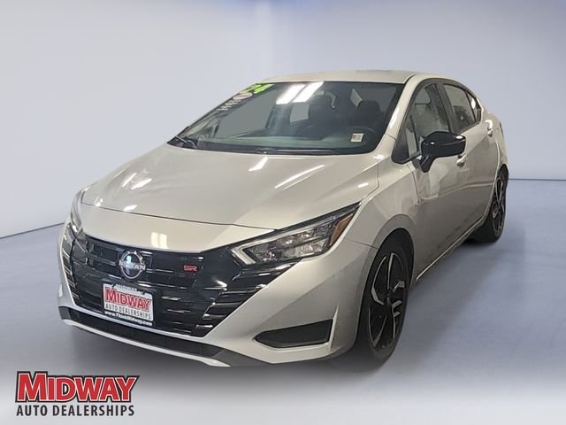 2024 Nissan Versa 1.6 SR