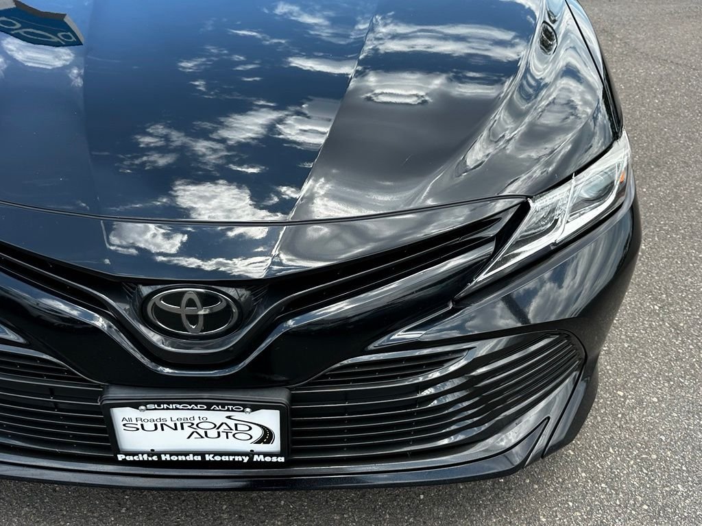 Used 2019 Black Toyota LE image 5
