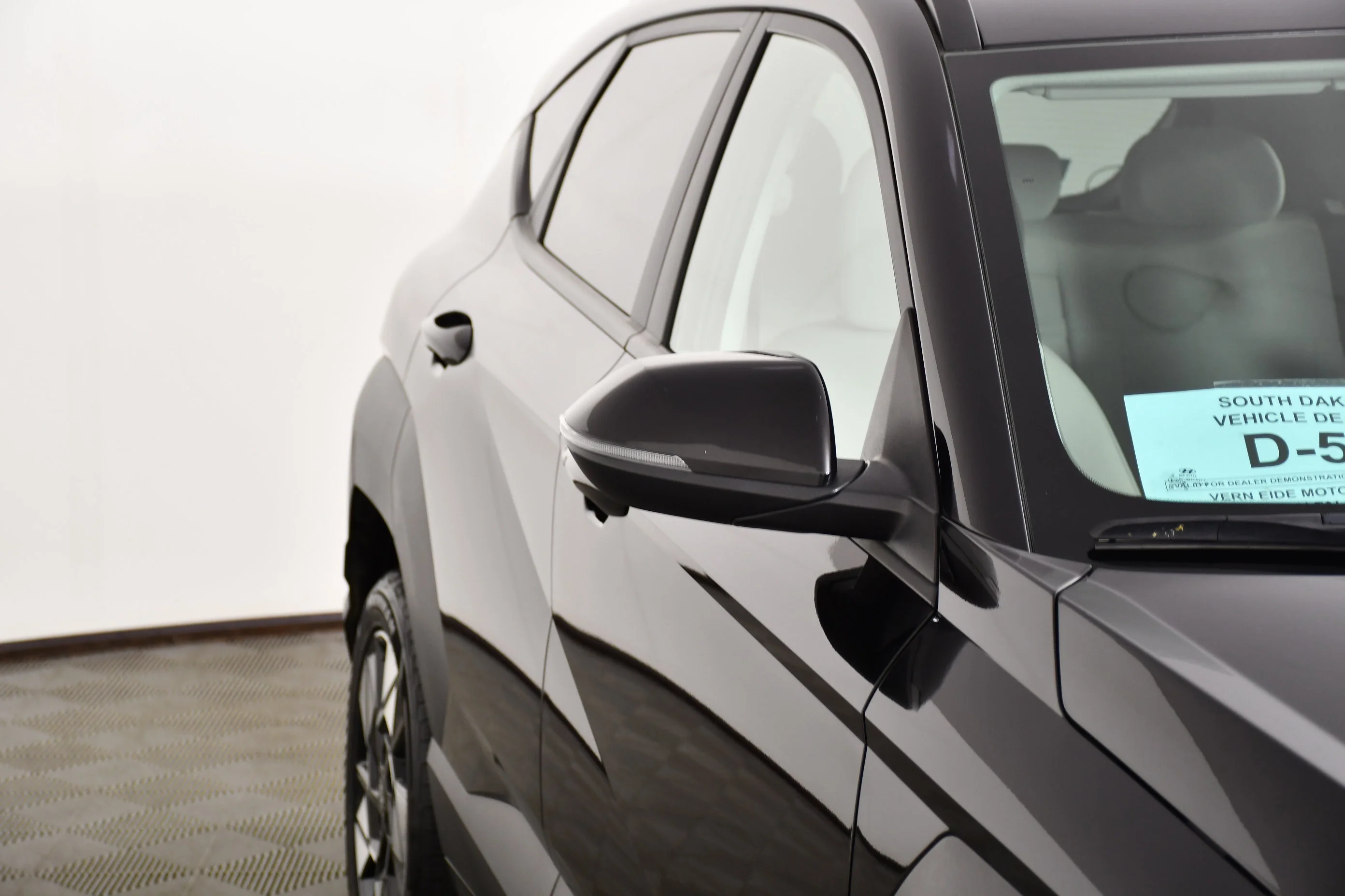 Used 2025 Abyss Black Pearl Hyundai SEL image 14