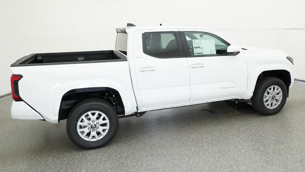 New 2026 White Toyota SR5 image 14