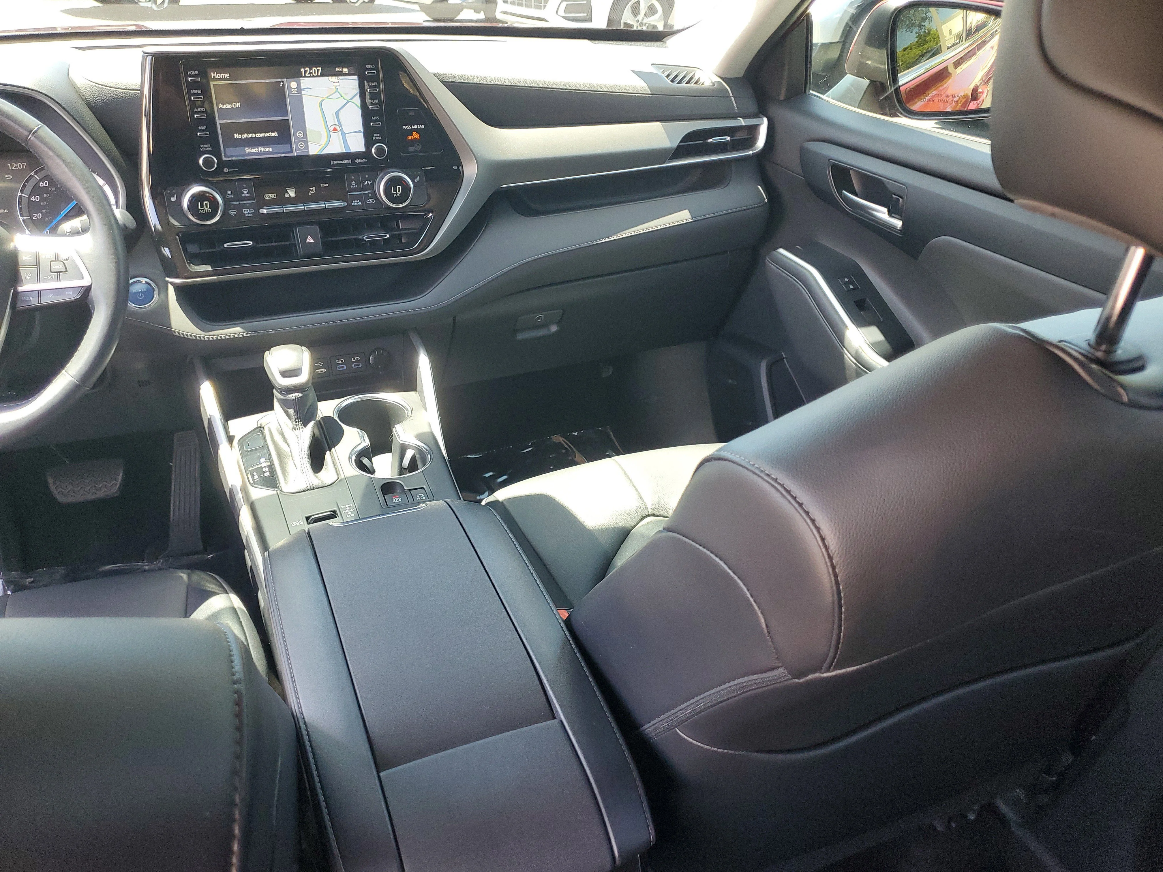 Used 2022 Ruby Flare Pearl Toyota Hybrid XLE image 19
