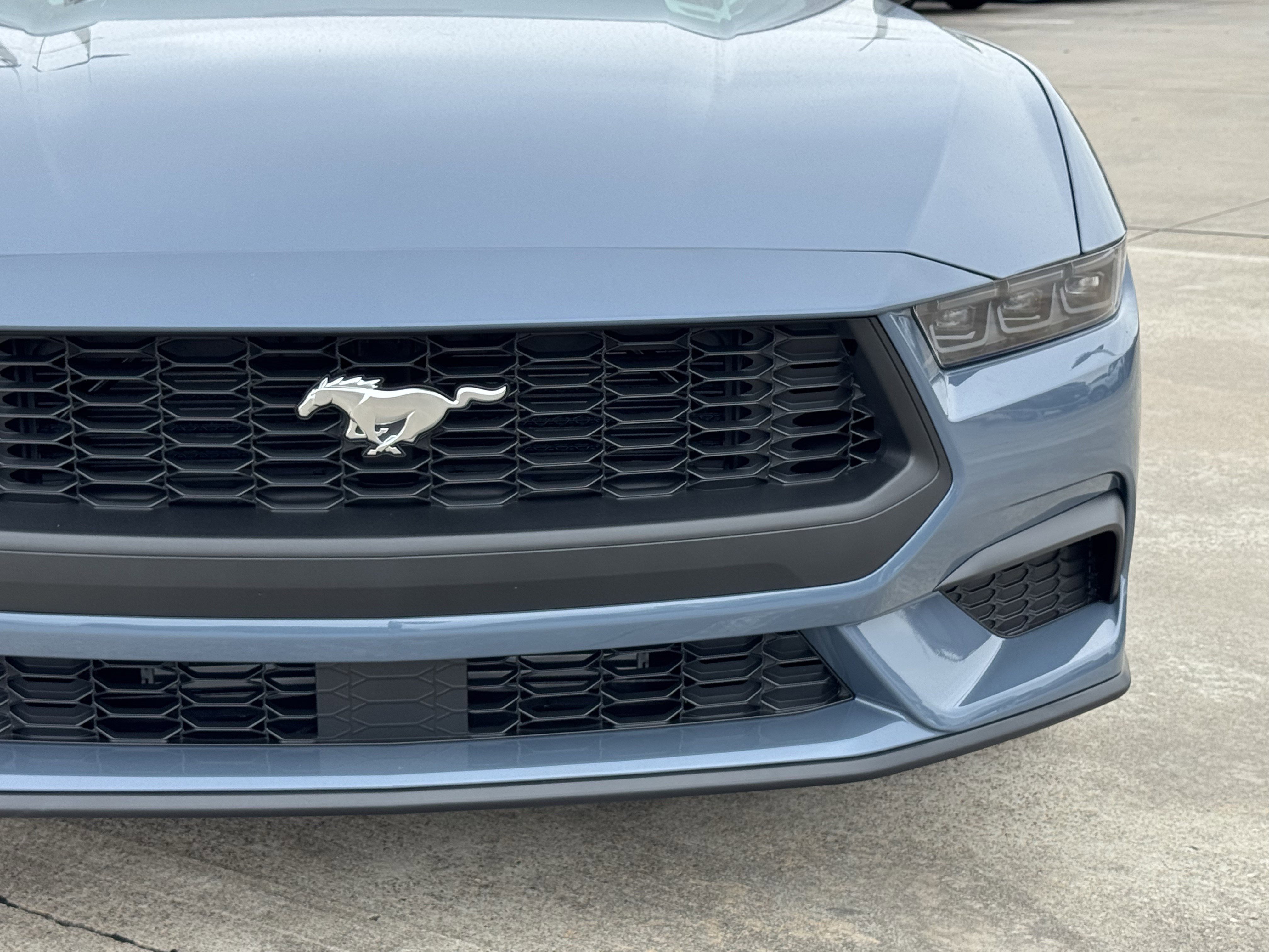 New 2026 Vapor Blue Metallic Ford EcoBoost Premium image 4