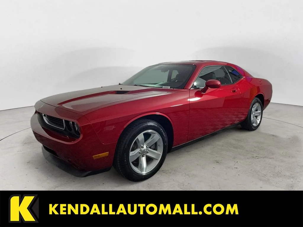 2009 Dodge Challenger SE's photo