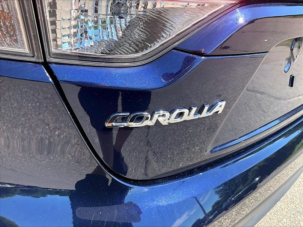 Used 2023 Blue Toyota LE image 27
